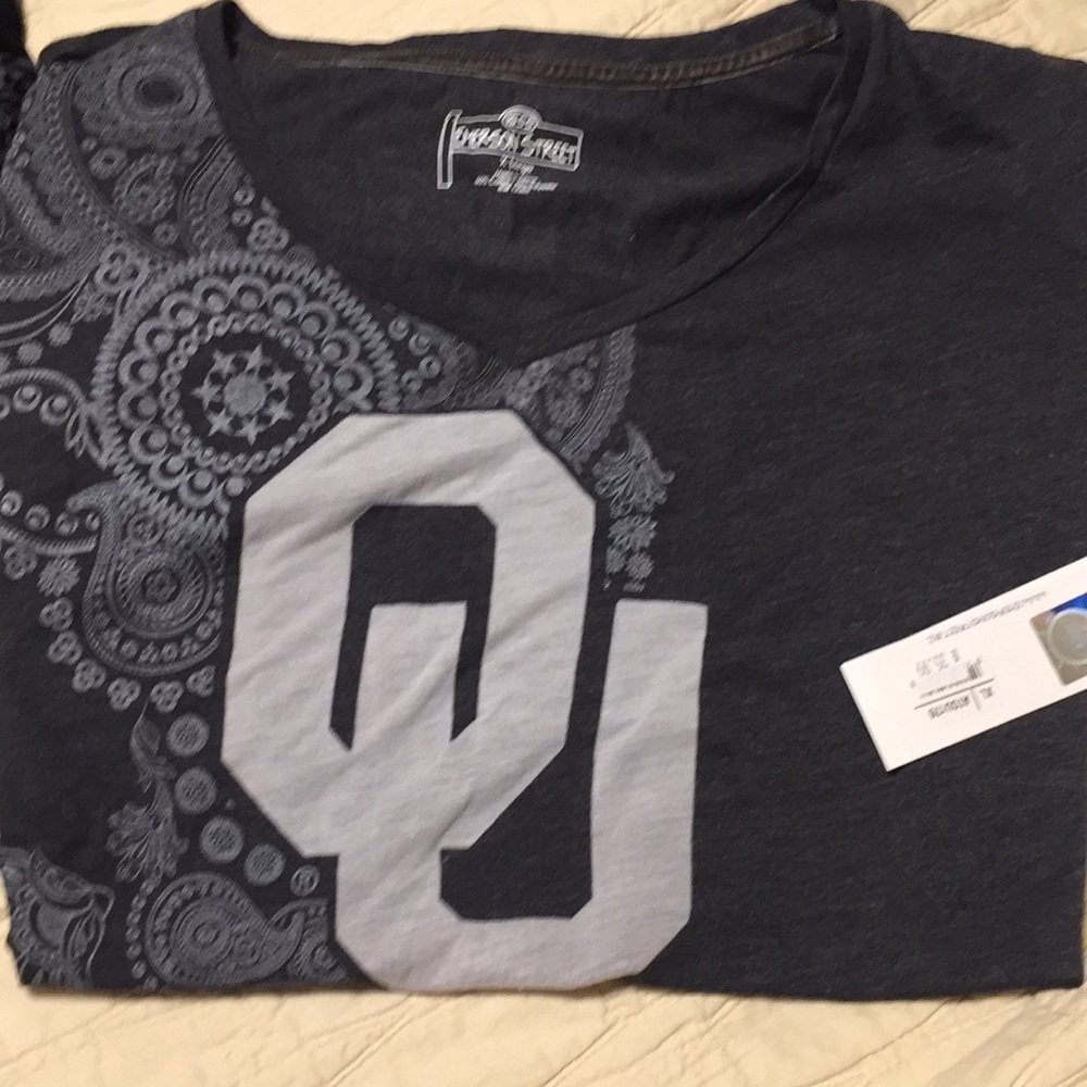 Short sleeve t-shirt